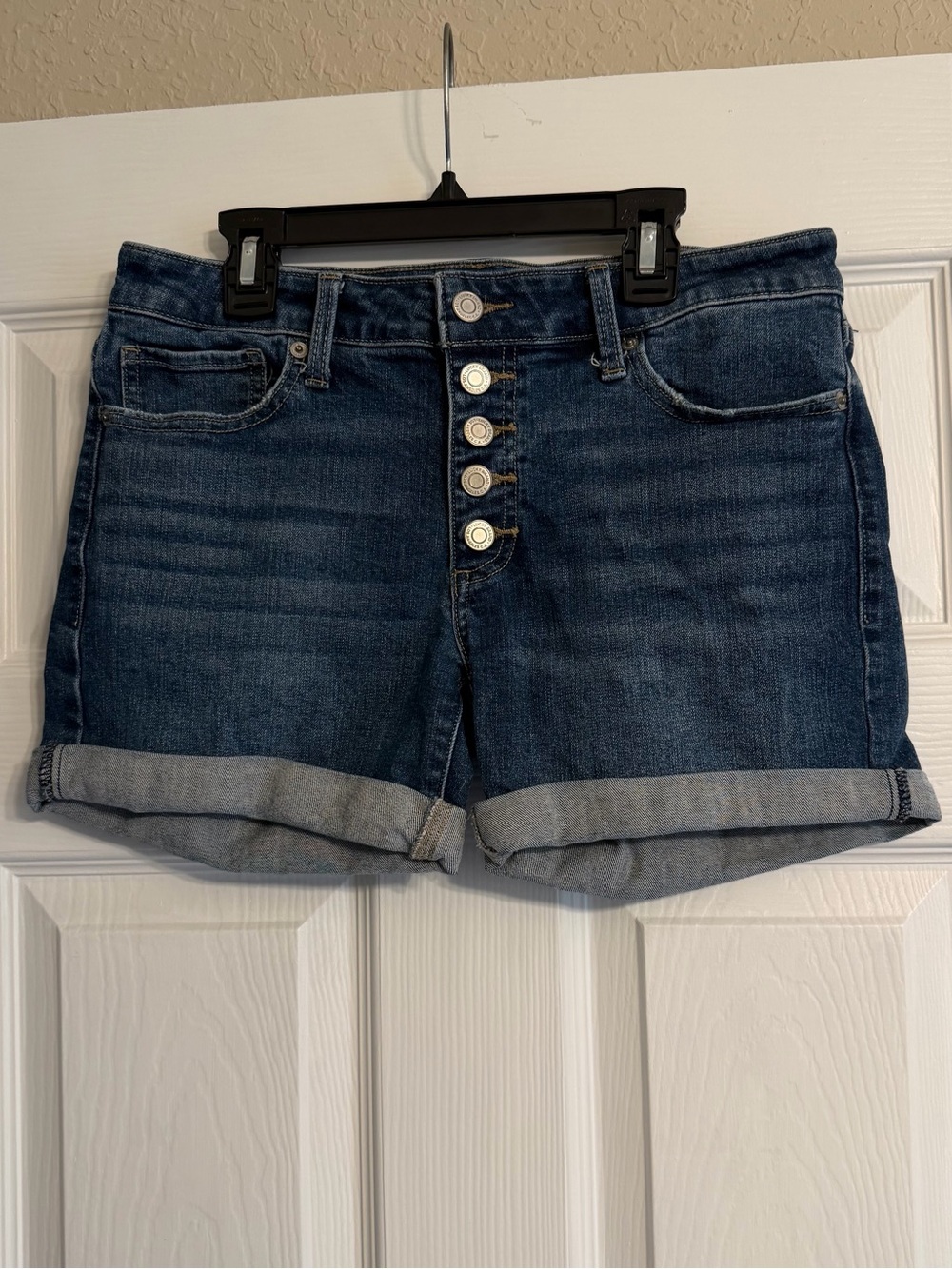 Women’s Lucky Brand Jean Shorts (size 4/27)